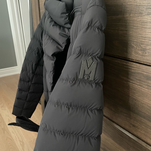 Women’s mackage “Greta” light down puffer with belt - Picture 4 of 5